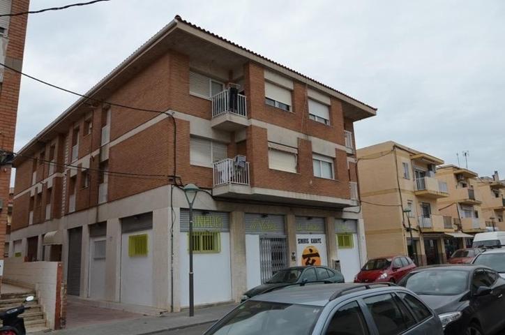El INMUEBLE SE VENDE CON INQUILINO. EXCLUSIVO INVERSORES - TORREFORTA -TARRAGONA- photo 0
