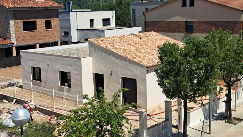 Casa unifamiliar en construcción en el corazón del Pla del Penedès photo 0