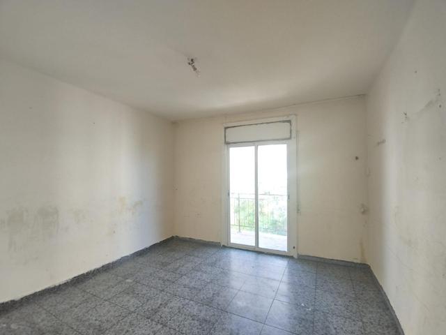 EN VENTA – PISO EN REUS CÉNTRICO PARA REHABILITAR photo 0