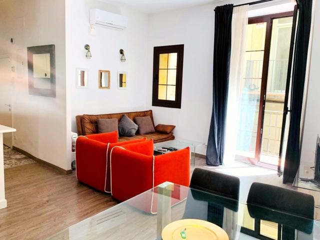 Piso En venta en Sant Pere, Santa Caterina i la Ribera photo 0