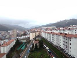 Piso En venta en Eibar photo 0