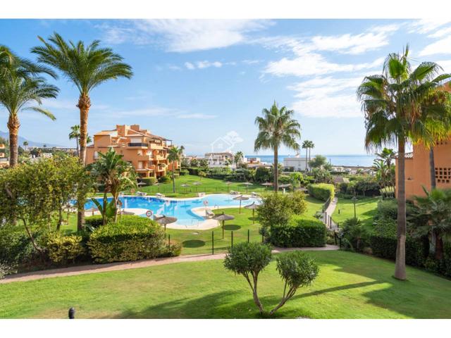 Apartamento en La Duquesa, Costa del Sol photo 0