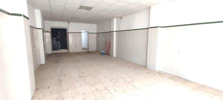 Local comercial en el centro de Guillena photo 0