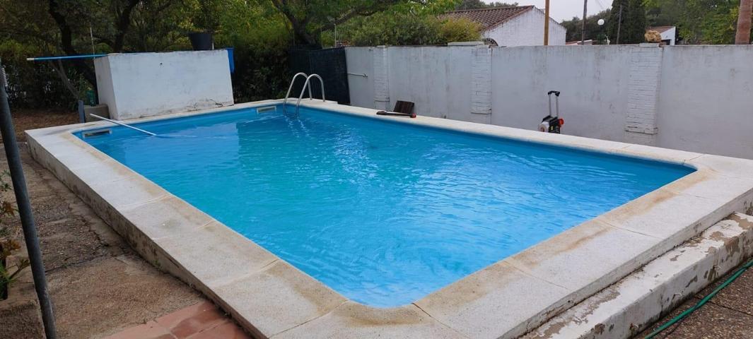 Chalet a la venta en Urbanización Entremontes photo 0