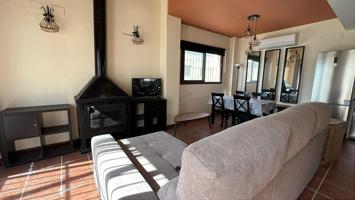 Casa a la venta en Urbanización La Algara, El Ronquillo photo 0