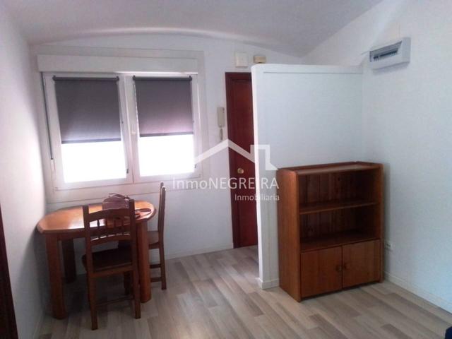 Piso reformado próximo a Ronda de Outeiro photo 0