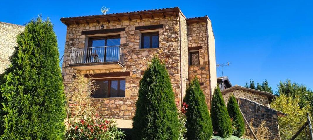 Casa de pueblo con encanto en la Sierra Norte de Guadalajara A los pies del Pico Ocejón photo 0