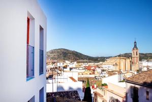 EDIFICIO con RESTAURANTE, COCTELERIA, VINOTECA photo 0