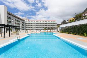 Exclusivo Apartamento en Bajamar con Garaje photo 0