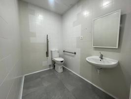 Local en venta en Leioa photo 0