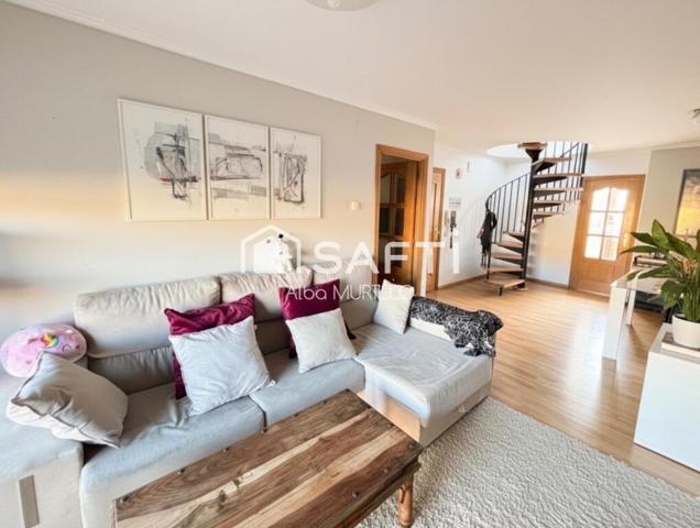 Precioso dúplex en La Girada, Vilafranca del Penedès photo 0