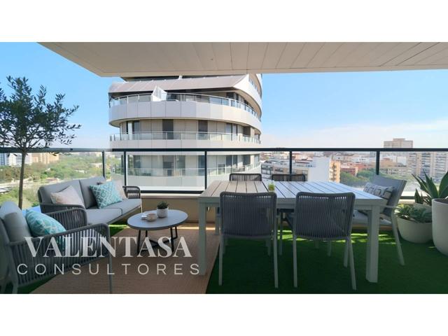 Semi Atico con terraza de 30 m2 y 2 plazas de Garaje photo 0