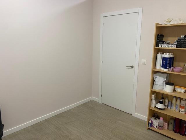 Local En alquiler en Villanueva de la Cañada photo 0