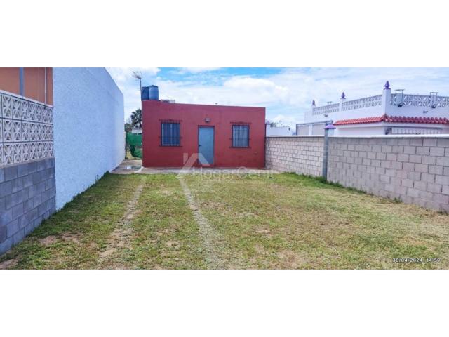 TERRENO JUNTO A LA PLAYA DE TRES PIEDRAS photo 0