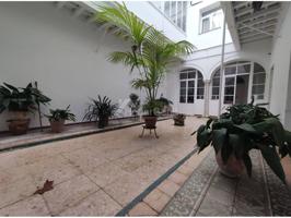 CASA SEÑORIAL EN PLENO CENTRO DE SANLÚCAR DE BARRAMEDA photo 0