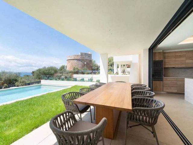 Villa En venta en Calle Cranc, 1, Alcudia photo 0