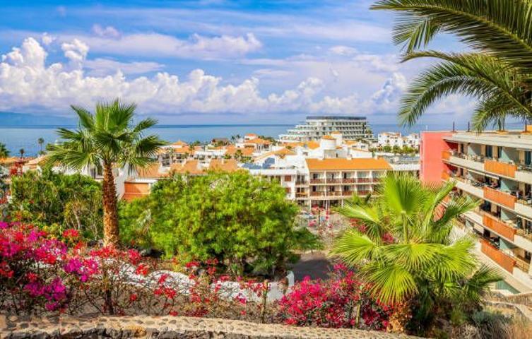 Villa En venta en Santiago del Teide photo 0