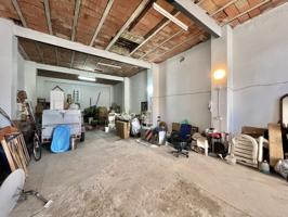 Local En venta en Dos Hermanas photo 0