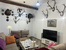 Unifamiliar Pareada En venta en Malpartida de Plasencia photo 0