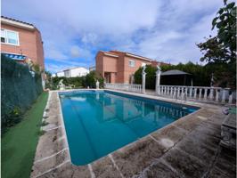 Piso En venta en Carmena photo 0