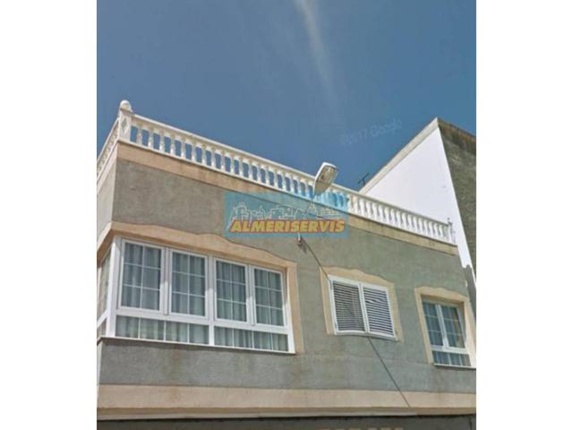 Casa en venta en Adra photo 0