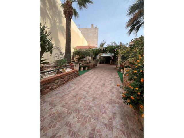 Chalet en venta en Barrio Norte(04700) photo 0