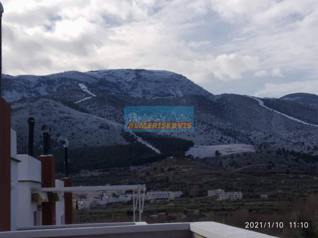 Apartamento en venta en Fondón photo 0