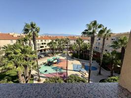 Apartamento en venta en Almerimar photo 0