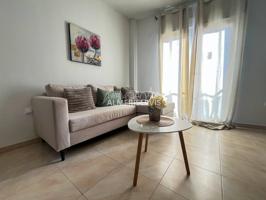 Piso en venta en Roquetas de Mar photo 0