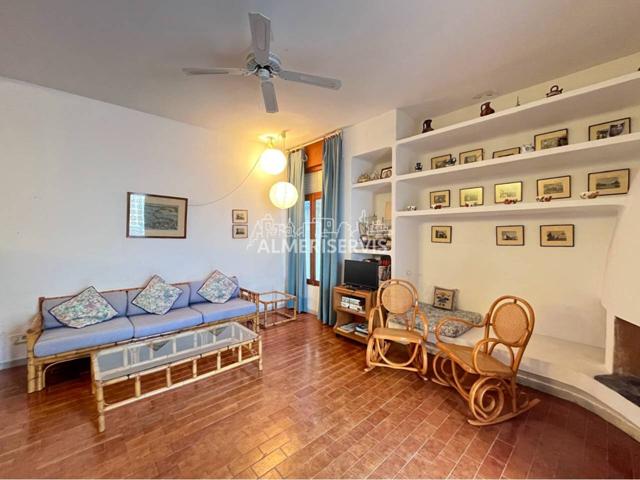 Chalet adosado en venta en Almerimar photo 0