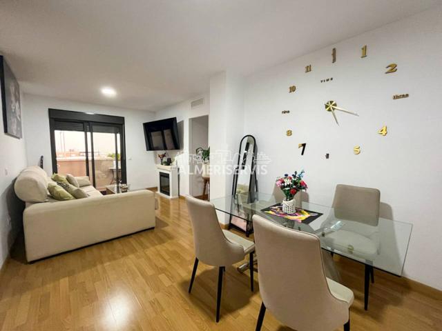 Piso en venta en La Gangosa photo 0