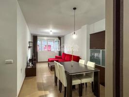 Piso con garaje y patio en El Ejido photo 0