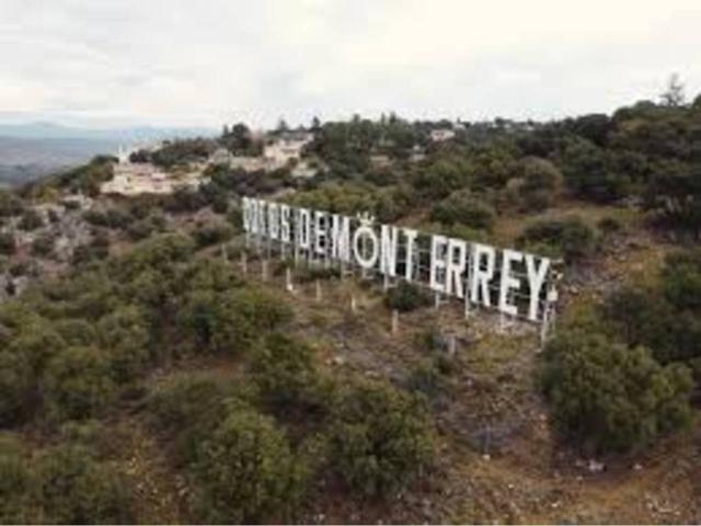 Venta de parcela en Venturada photo 0