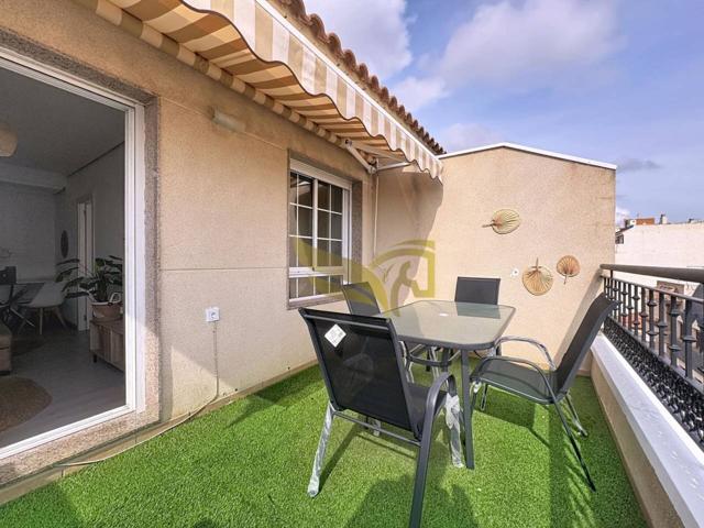 Ático en venta con 2 terrazas en Torrevieja photo 0