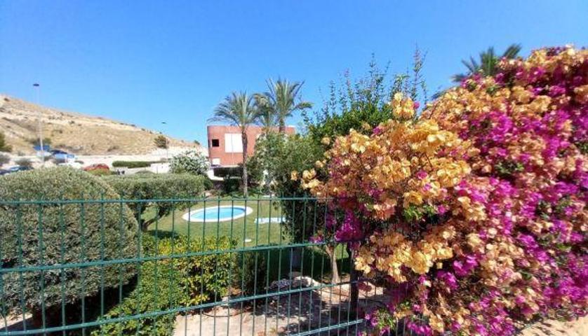 Unifamiliar adosada - Finestrat photo 0