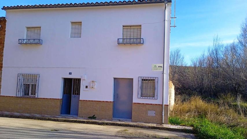 Casa En venta en Villacarrillo photo 0
