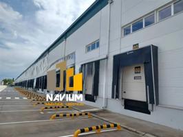 NAVIUM ALQUILA NAVE LOGÍSTICA de 11.280 m2 en AZUQUECA DE HENARES    Referencia - A2-A3-343 photo 0