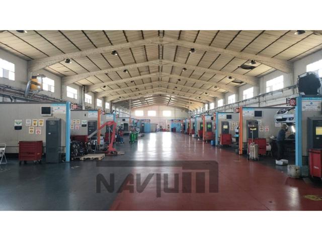 Excepcional nave para taller mecánico. photo 0