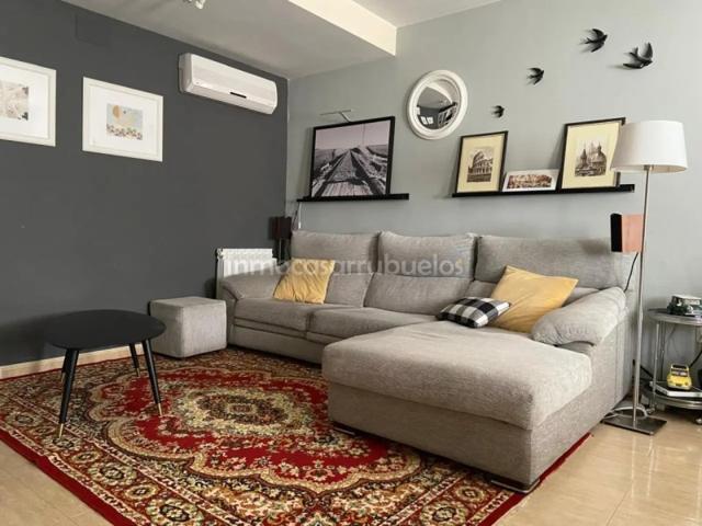 Piso En venta en Casarrubuelos photo 0