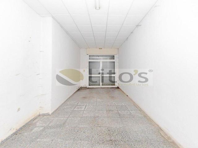 Local En venta en Dos Hermanas photo 0