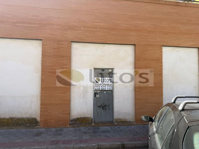 Local En venta en Dos Hermanas photo 0