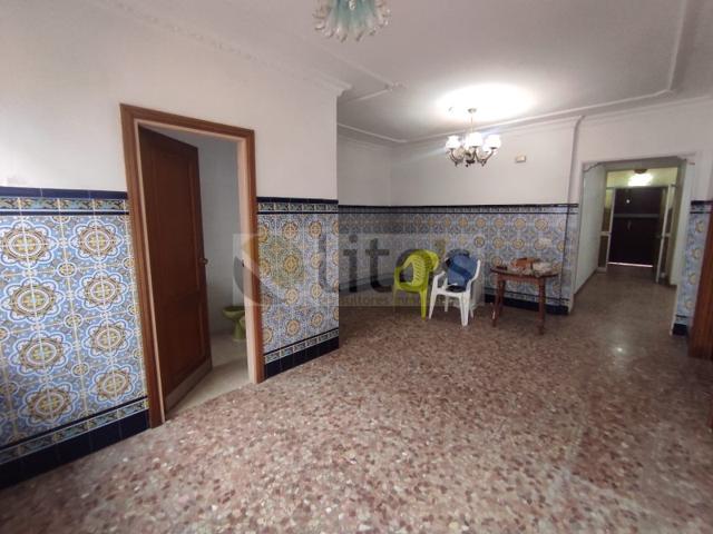 Piso En venta en Dos Hermanas photo 0