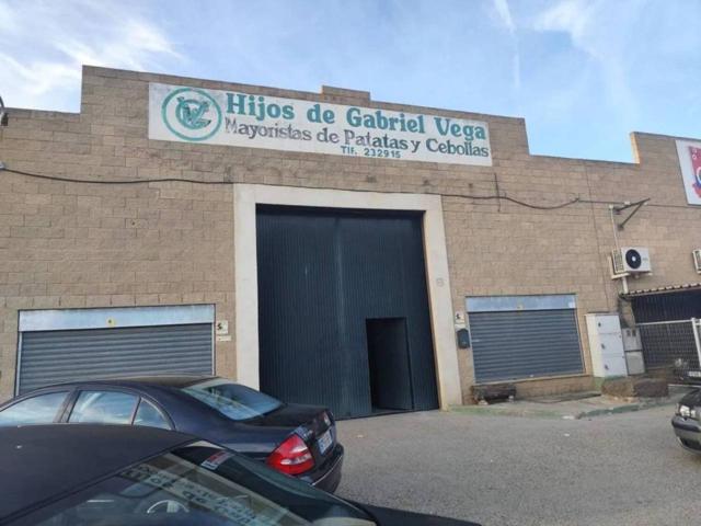 Nave industrial en alquiler en Azucaica(45007) photo 0