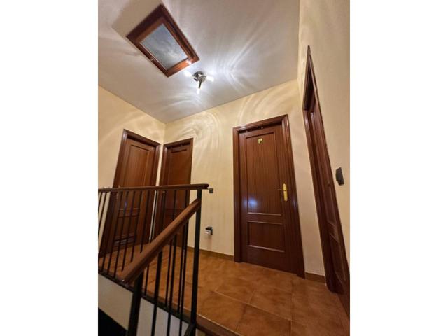 Casa en venta en Ronda photo 0