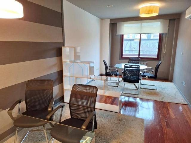 Oficina En alquiler en Ourense photo 0