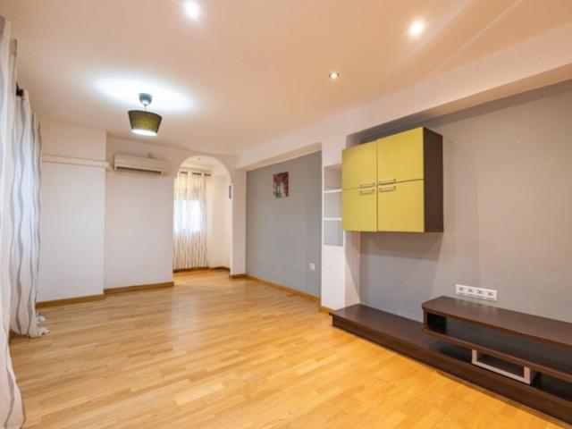 Piso En venta en Paterna photo 0