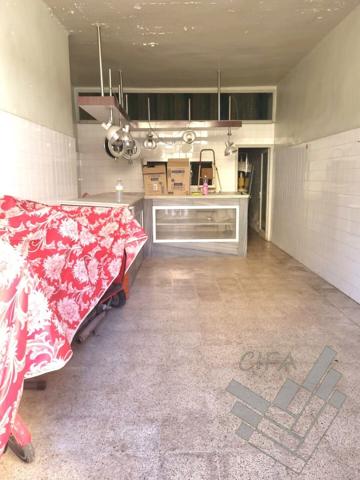 SE VENDE LOCAL EN EL CENTRO DE VINARÓS photo 0