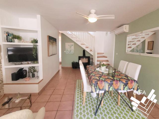 Duplex en venta en Nucli Urbà photo 0