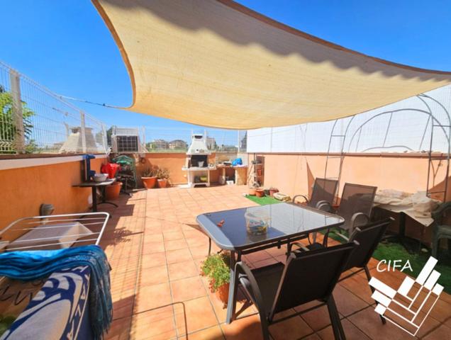 Casa adosada en venta en Sant Mateu photo 0