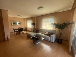 Piso En venta en Plasencia photo 0